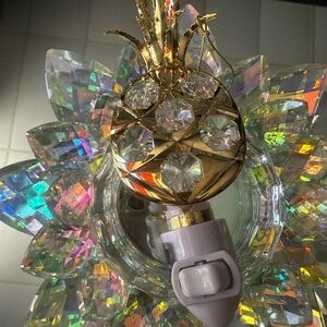 Luxe Gold Pineapple Night Light with Crystal Accents NIB